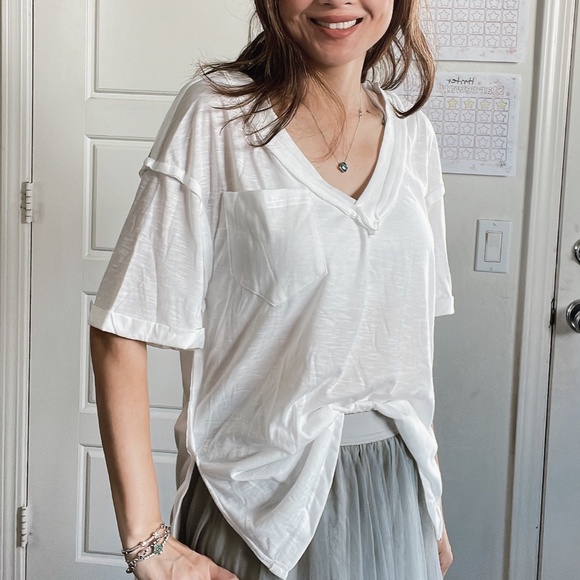 021 Black V neck Pocket Raw Detail Short Sleeve Oversized Tee - Picture 11 of 17